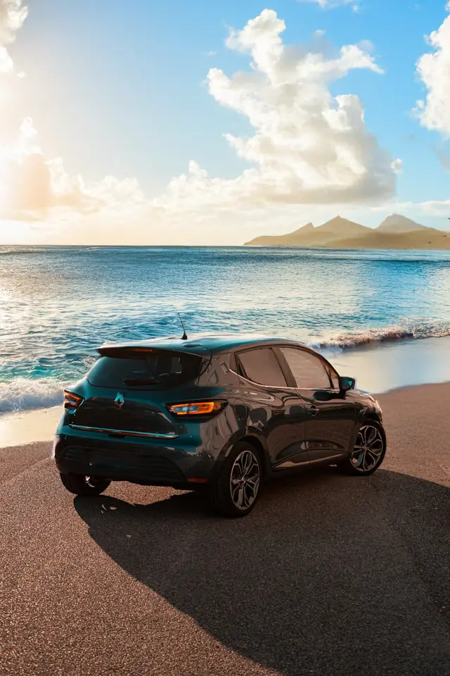 Location voiture Guadeloupe - Renault Clio 5 Phase 2 Location voiture Guadeloupe - Renault Clio 5 Phase 2